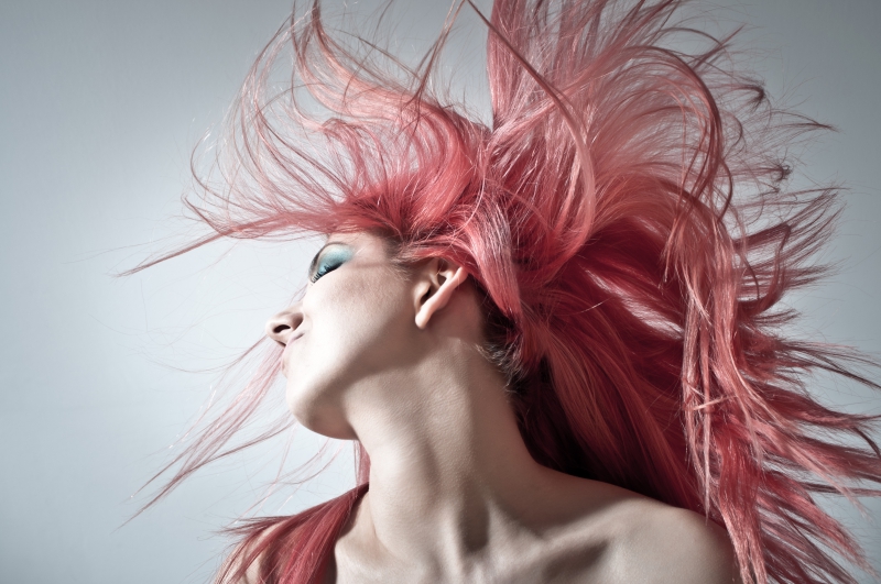 coiffure-LE LAVANDOU-min_people-hair-wild-portrait-red-color-606493-pxhere.com